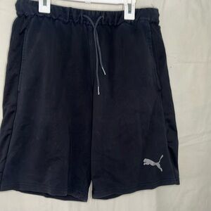 Black drawstring gym shorts Puma